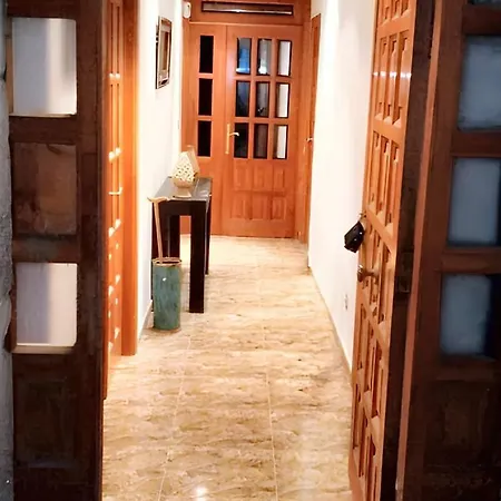 Large Family House With Garden And Mountain View - Lugo *